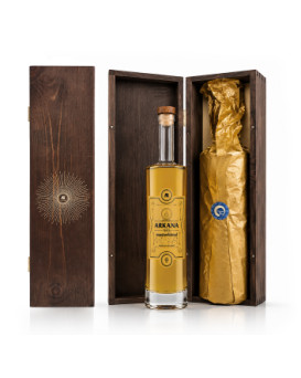 Rakia Arkana Masterblend 2 1,5l in luxury wooden box